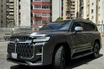 Toyota Land Cruiser Lc300 2024 *ap*