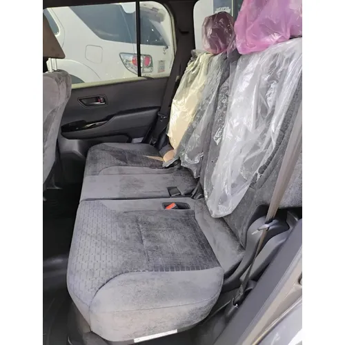 Toyota Land Cruiser 300 2025 Gris Girardot