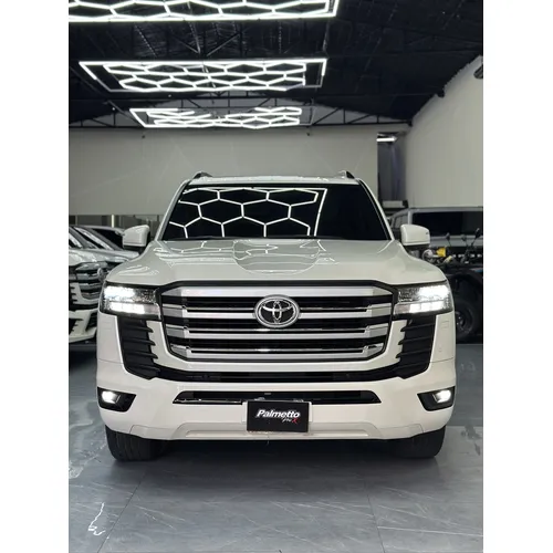 Toyota Land Cruiser 300 GX.R 2022 Blanco Caracas