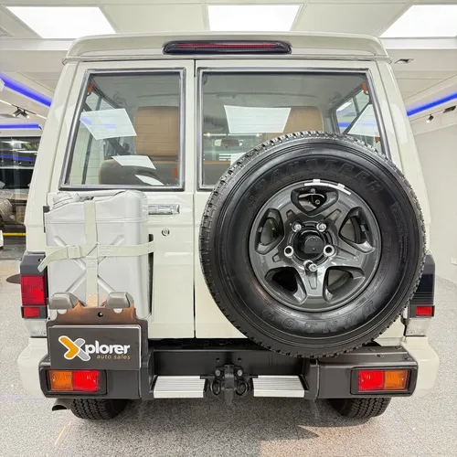 Toyota Land Cruiser 71 LX 2022 Blanco Caracas