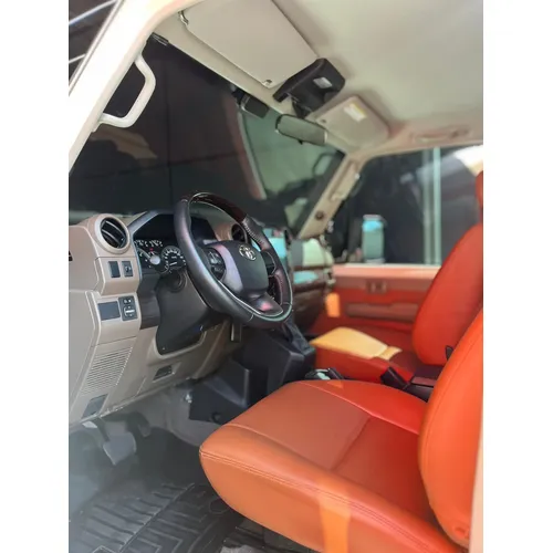 Toyota Land Cruiser 71 LX 2024 Blanco Caracas