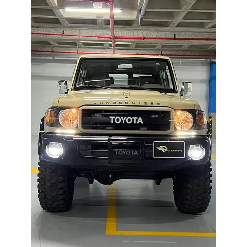 Toyota Land Cruiser LX 2022 Beige Caracas