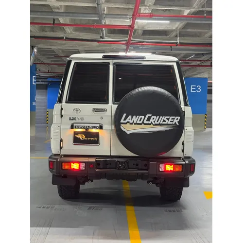 Toyota Land Cruiser LX 2024 Blanco Caracas