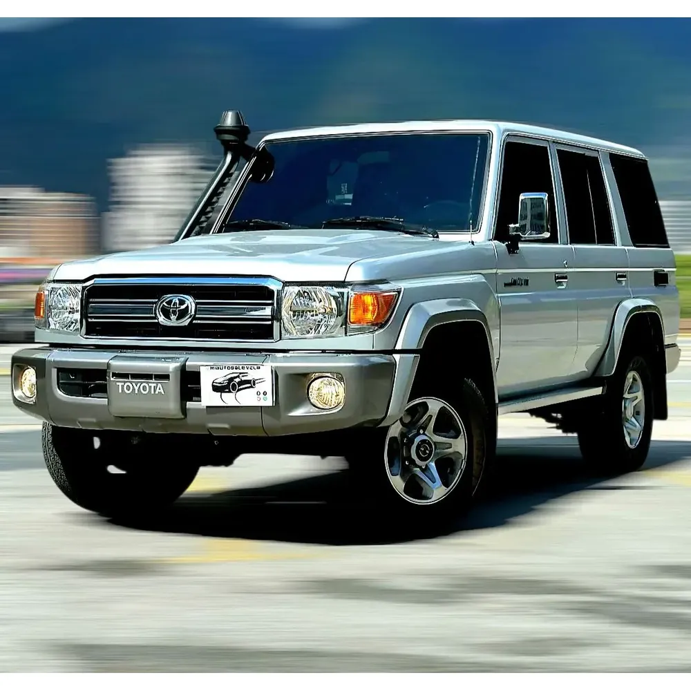 Toyota Land Cruiser Machito 2023 Plateado Caracas