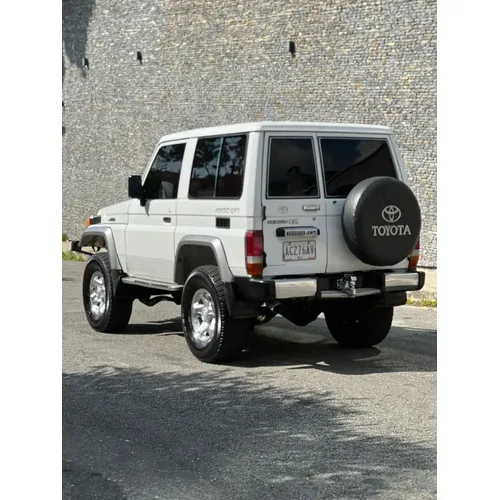 Toyota Land Cruiser Machito 2005 Blanco Caracas