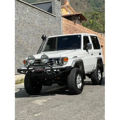 Toyota Land Cruiser Machito 2005 Blanco Caracas