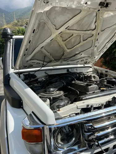 Toyota Land Cruiser Machito 2005 Blanco Caracas