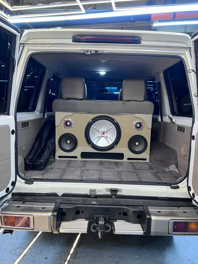 Toyota Land Cruiser Machito 2018 BLANCO13