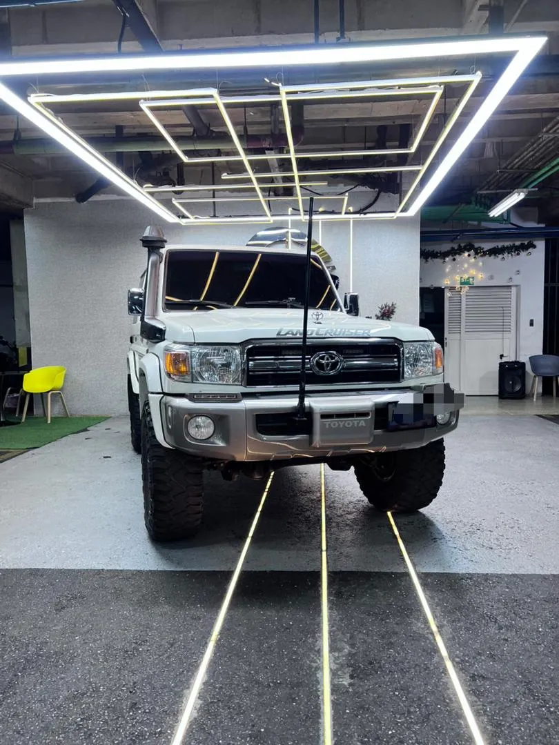 Toyota Land Cruiser LX 2018 Blanco Caracas