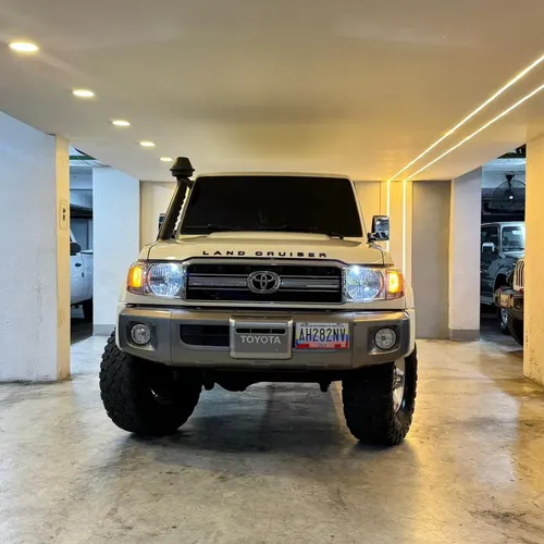 Toyota Land Cruiser Machito 2020 Blanco Caracas