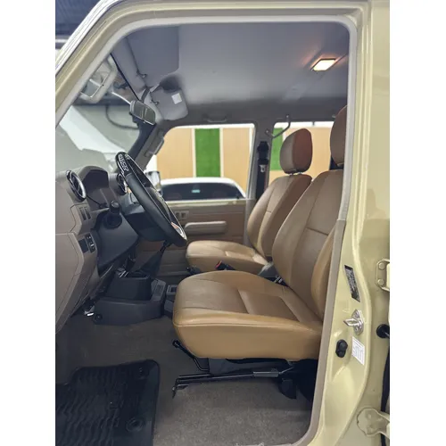 Toyota Land Cruiser Machito LX 2023 Beige Caracas