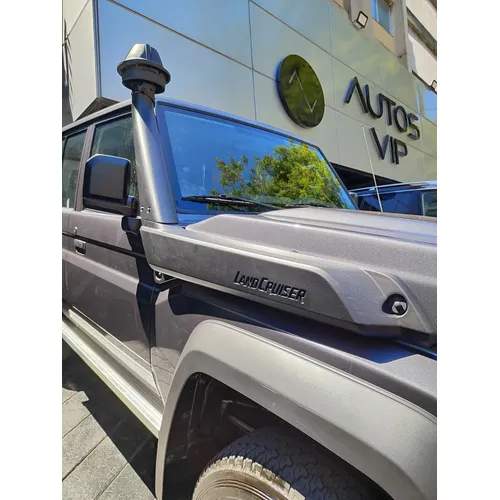 Toyota Land Cruiser 76 Machito LX 2024 Gris Caracas