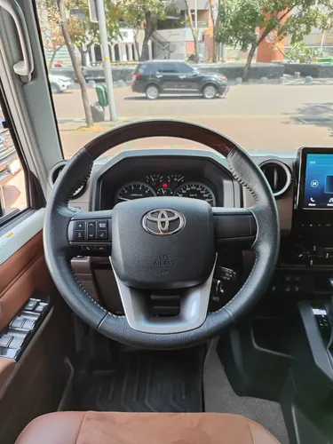 Toyota Land Cruiser 76 Machito LX 2024 Blanco Caracas