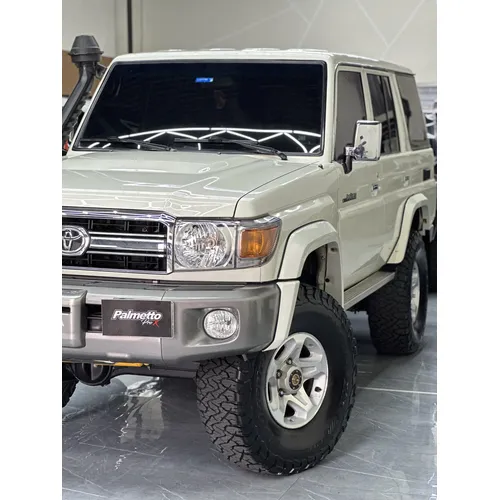 Toyota Land Cruiser Machito LX 2023 Blanco Caracas