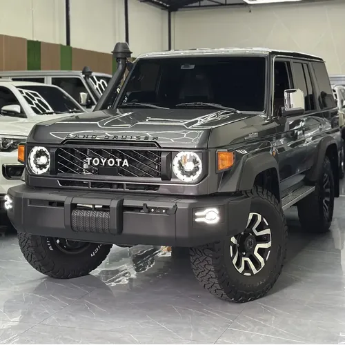 Toyota Land Cruiser Machito LX 2025 Gris Caracas