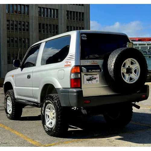 Toyota Land Cruiser Prado Merú 2008 Plateado Caracas