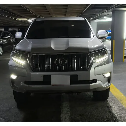 Toyota Land Cruiser Prado 2022 Plateado Caracas