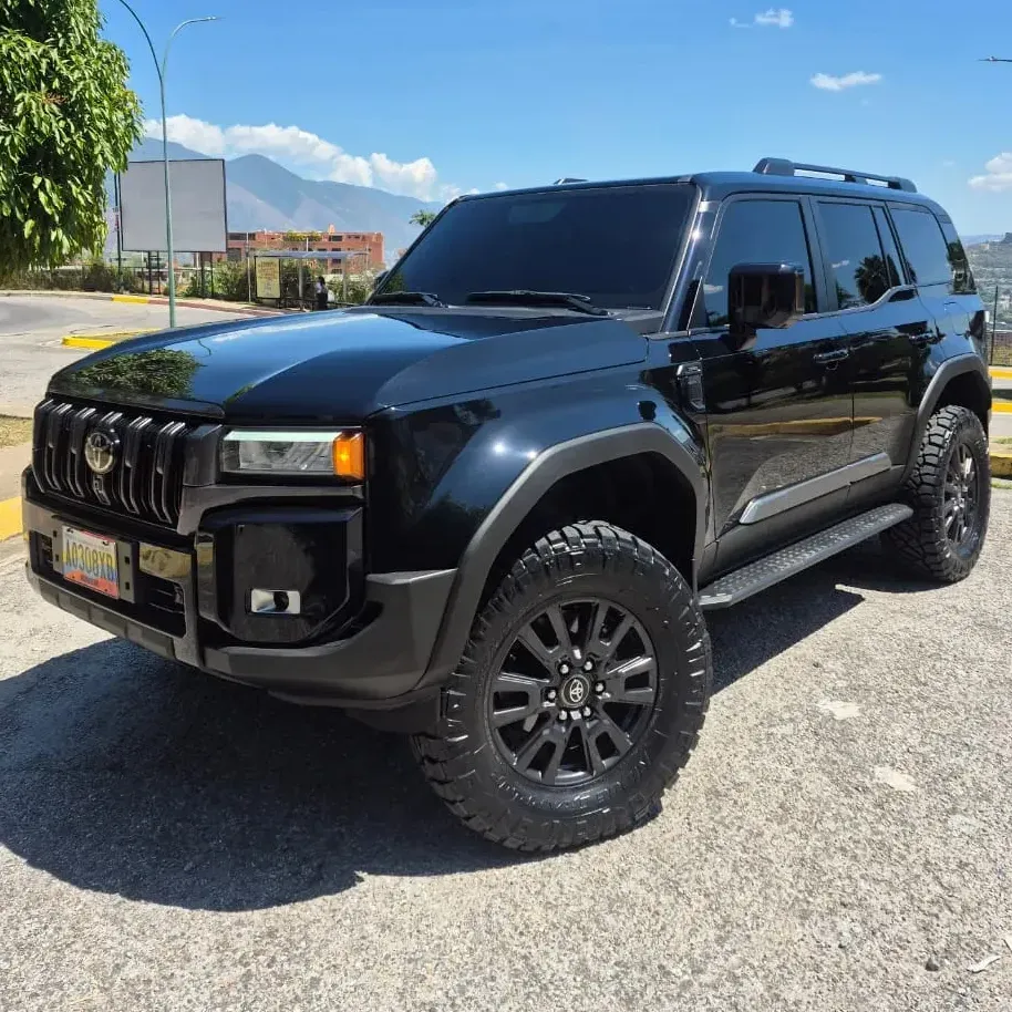 Toyota Land Cruiser Prado 2025 Blanco Caracas