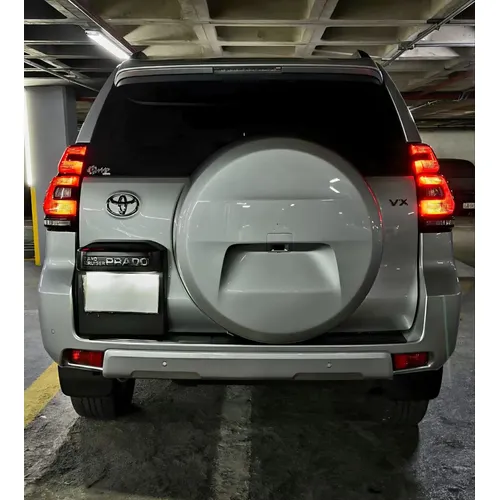 Toyota Land Cruiser Prado 2022 Plateado Caracas