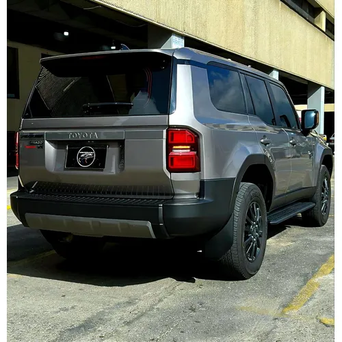 Toyota Land Cruiser Prado 2025 Dorado Caracas