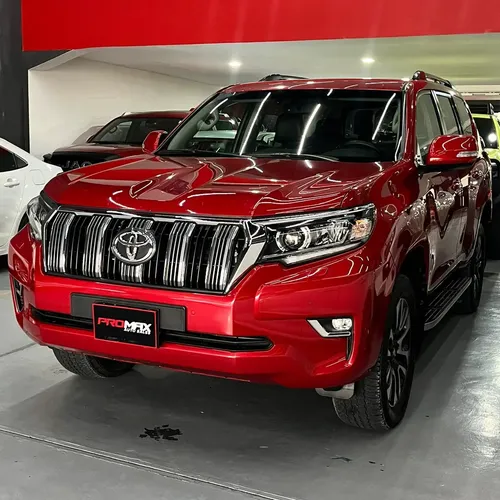 Toyota Land Cruiser Prado 2023 Rojo Caracas