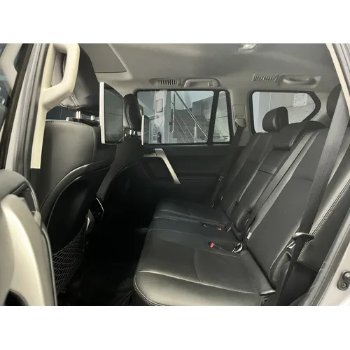 Toyota Land Cruiser Prado VX 2022 Plateado Caracas
