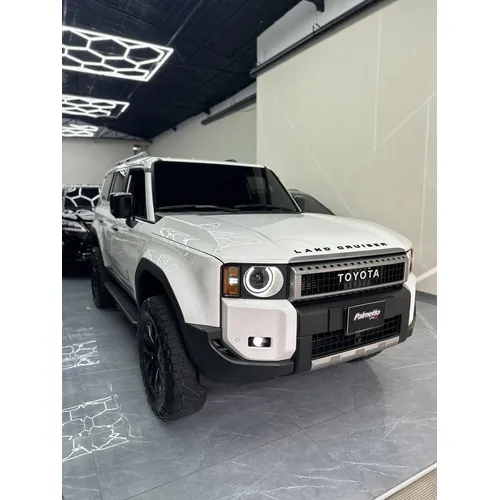 Toyota Land Cruiser Prado 2024 Blanco Caracas