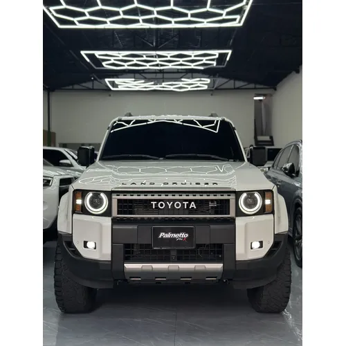 Toyota Land Cruiser Prado 2024 Blanco Caracas
