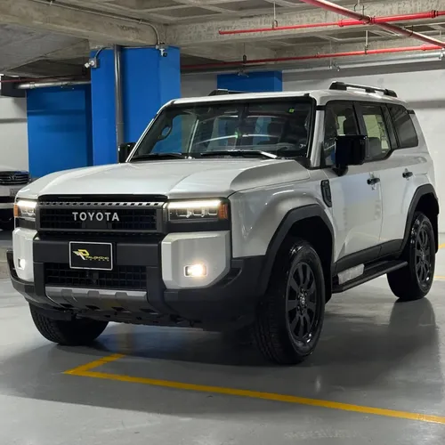 Toyota Land Cruiser Prado 2025 Blanco Caracas