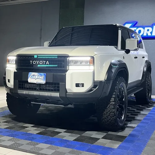 Toyota Land Cruiser Prado 2024 Blanco Caracas
