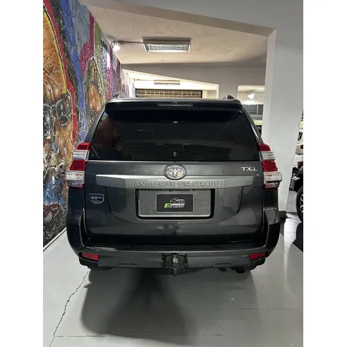 Toyota Land Cruiser Prado 2015 Gris Caracas