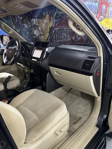 Toyota Land Cruiser Prado 2015 Gris Caracas