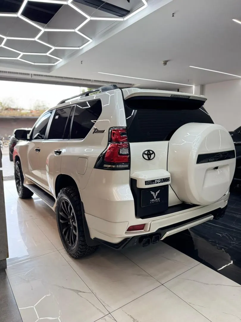 Toyota Land Cruiser Prado Vx 2022 Blanco Caracas