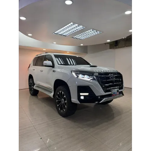 Toyota Land Cruiser Prado Vx 2023 Blanco Caracas