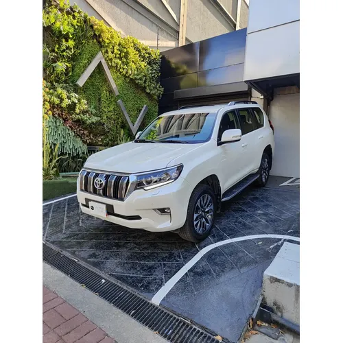 Toyota Land Cruiser Prado VX 2024 Blanco Caracas