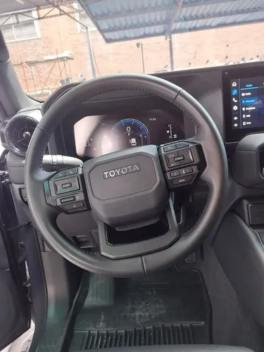 Toyota Land Cruiser Prado VX 2024 Gris Caracas