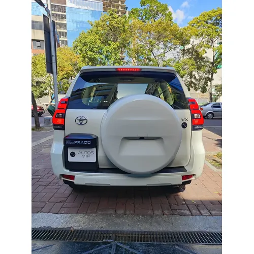 Toyota Land Cruiser Prado VX 2024 Blanco Caracas