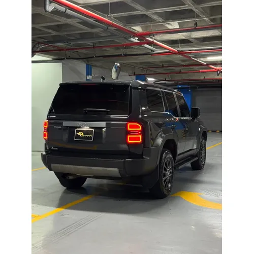 Toyota Land Cruiser Prado 2025 Gris Caracas