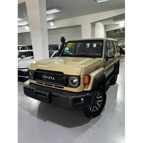 Toyota Land Cruiser S76 2025 Beige Caracas