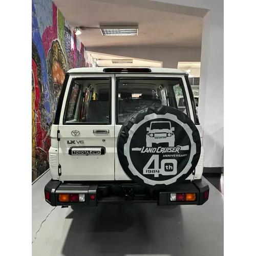 Toyota Land Cruiser S76 2025 Blanco Caracas