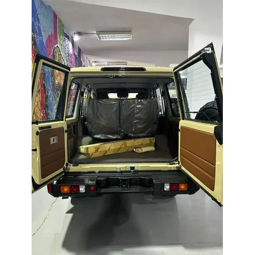 Toyota Land Cruiser S76 2025 Beige Caracas
