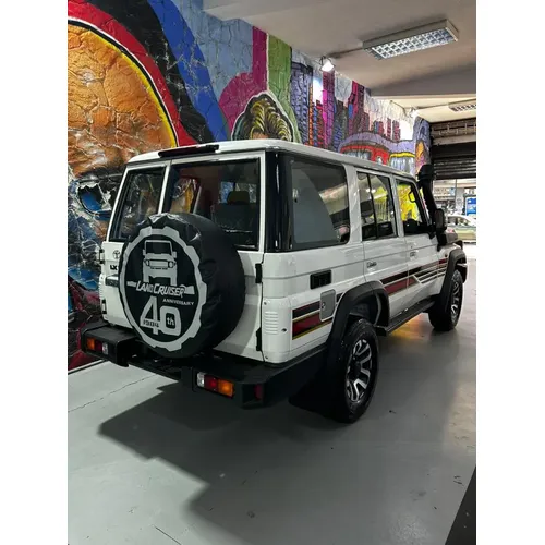 Toyota Land Cruiser S76 2025 Blanco Caracas