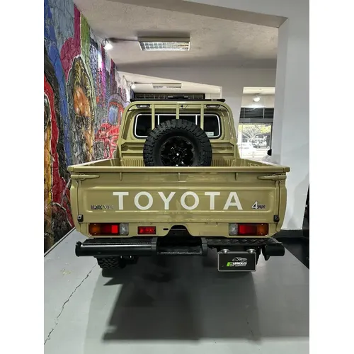 Toyota Land Cruiser S79 2025 Beige Caracas