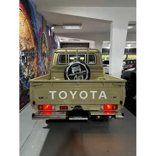 Toyota Land Cruiser S79 2025 Beige Caracas