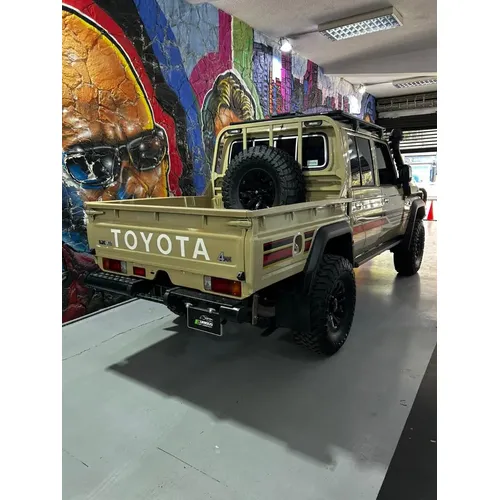 Toyota Land Cruiser S79 2025 Beige Caracas