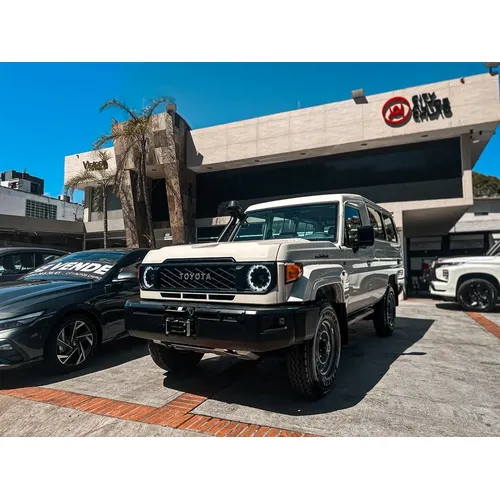 Toyota Land Cruiser 78 2025 Blanco Caracas
