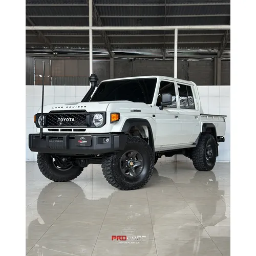 Toyota Land Cruiser S79 2025 Blanco Caracas