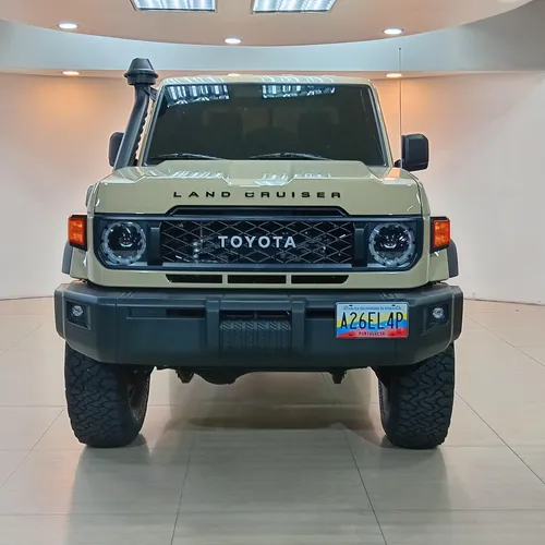 Toyota Land Cruiser 79 LX 2025 Beige Caracas