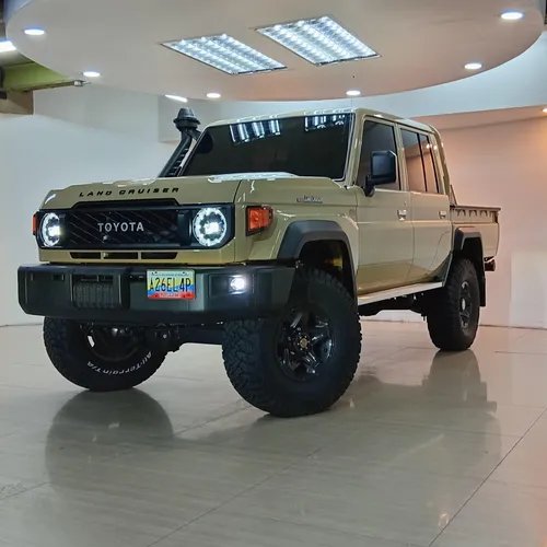 Toyota Land Cruiser 79 LX 2025 Beige Caracas