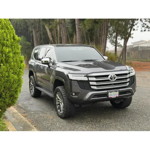 Toyota Land Cruiser VX 2024 Gris Caracas